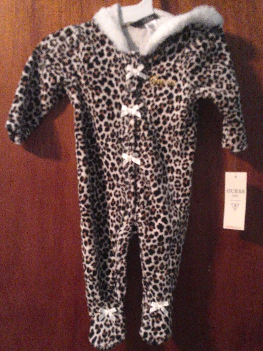 Baby Girl 3-6M Guess Leopard Print Bodysuit NWT